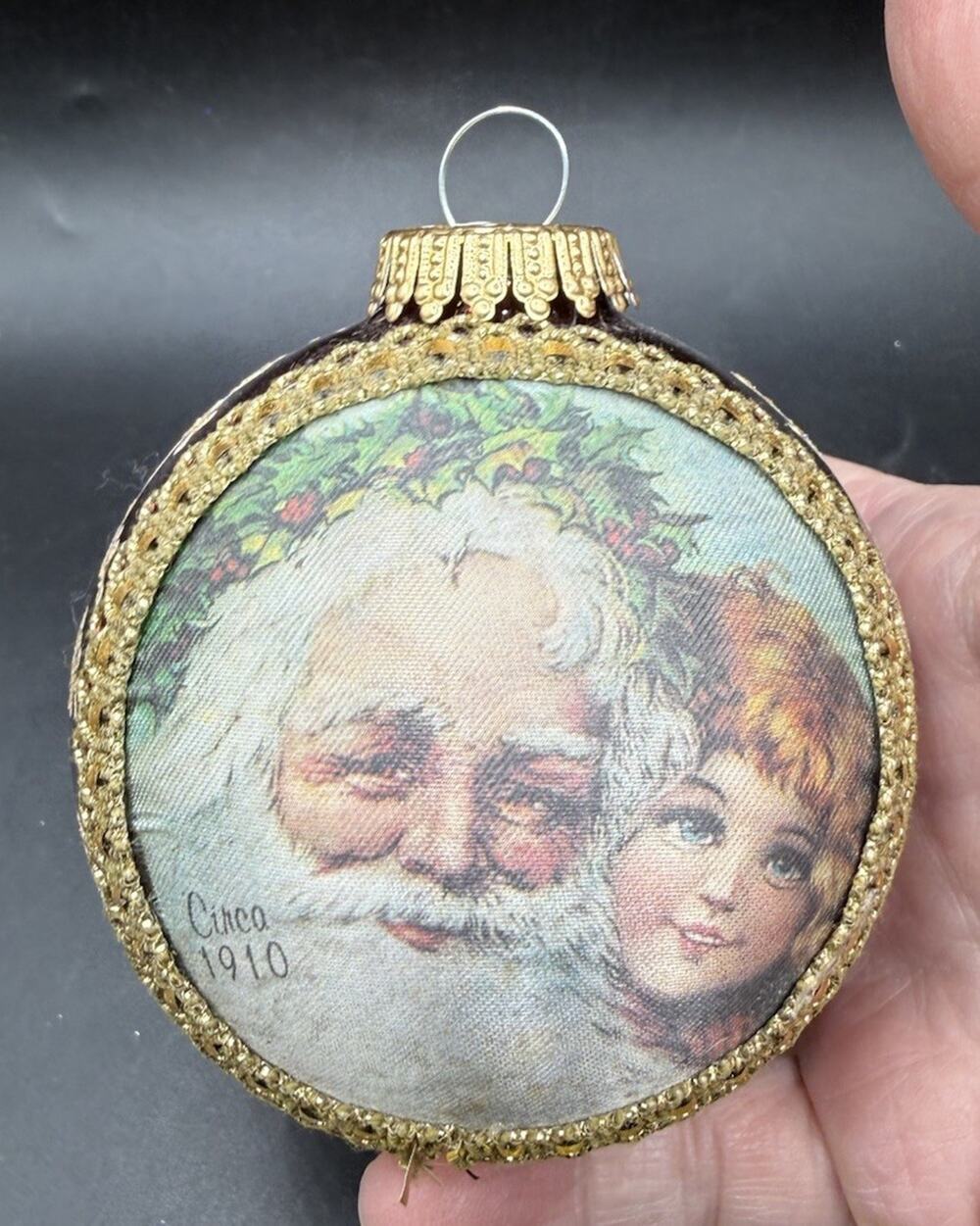 1999 Christmas Krebs Victorian Santa Silk on Glass Ornament West German LO31